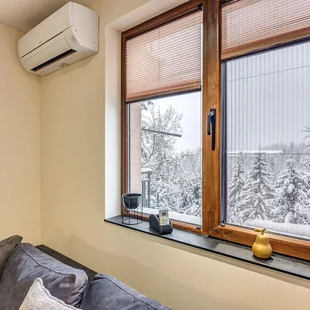 Apartament 1bd Mountain Getaway In With Parking By Flat Mаnager *