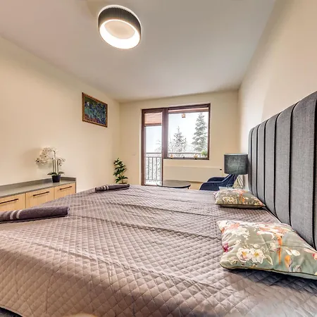 Apartament 1bd Mountain Getaway In With Parking By Flat Mаnager *