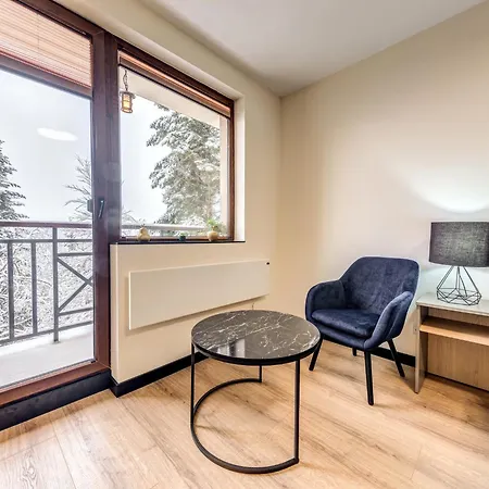 Apartament 1bd Mountain Getaway In With Parking By Flat Mаnager *
