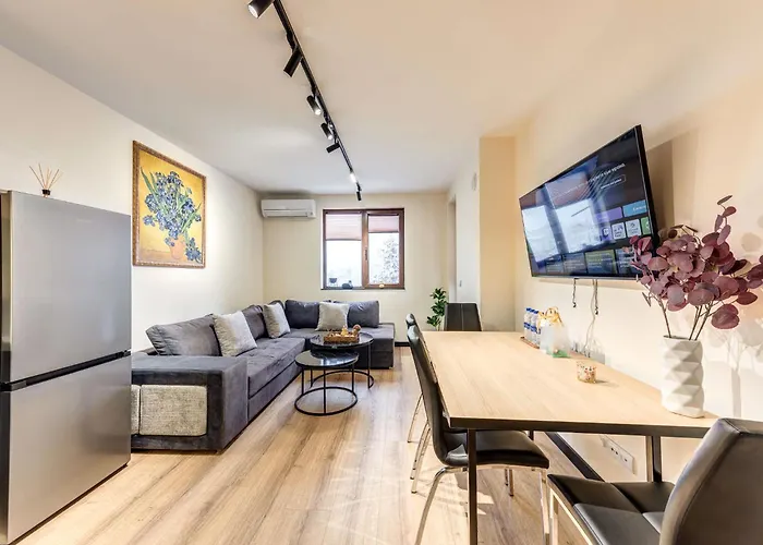 1bd Mountain Getaway In With Parking By Flat Mаnager شقة